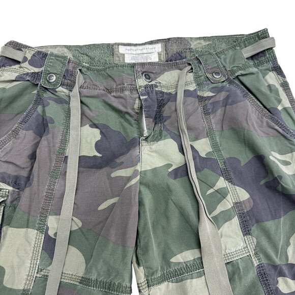 Y2K Abercrombie & Fitch Green Camo Women's Roll Up Cargo Shorts, Size M - Picture 3 of 11